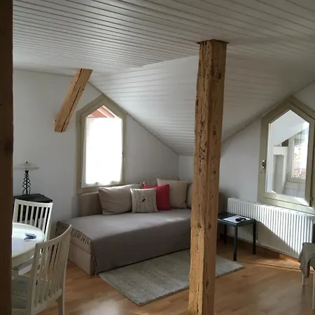 B3 Apartment *